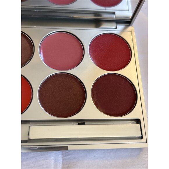 Models prefer eight lip shines of dazzling dimensions palette rose quartz ruby - Picture 3 of 12